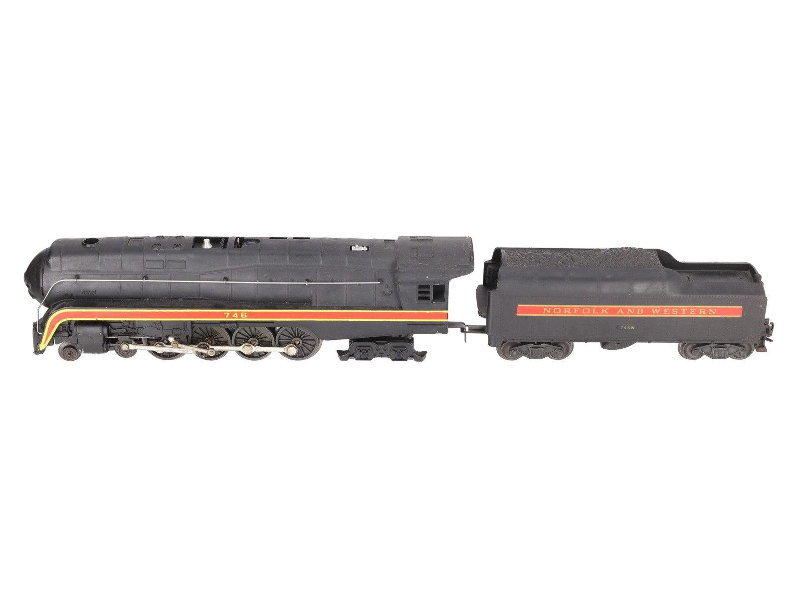 Lionel 746 Vintage O N&W J Class 4-8-4 Steam Locomotive & 746W Tender