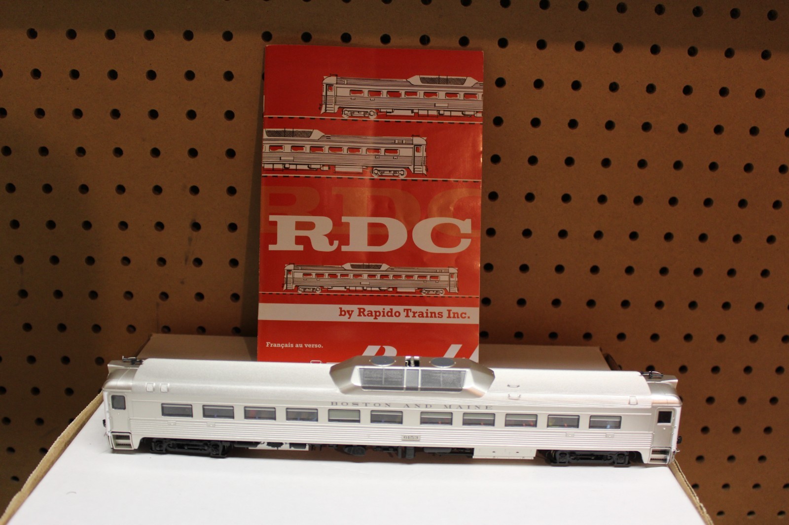 RAPIDO HO RDC BOSTON AND MAINE #6153 DCC