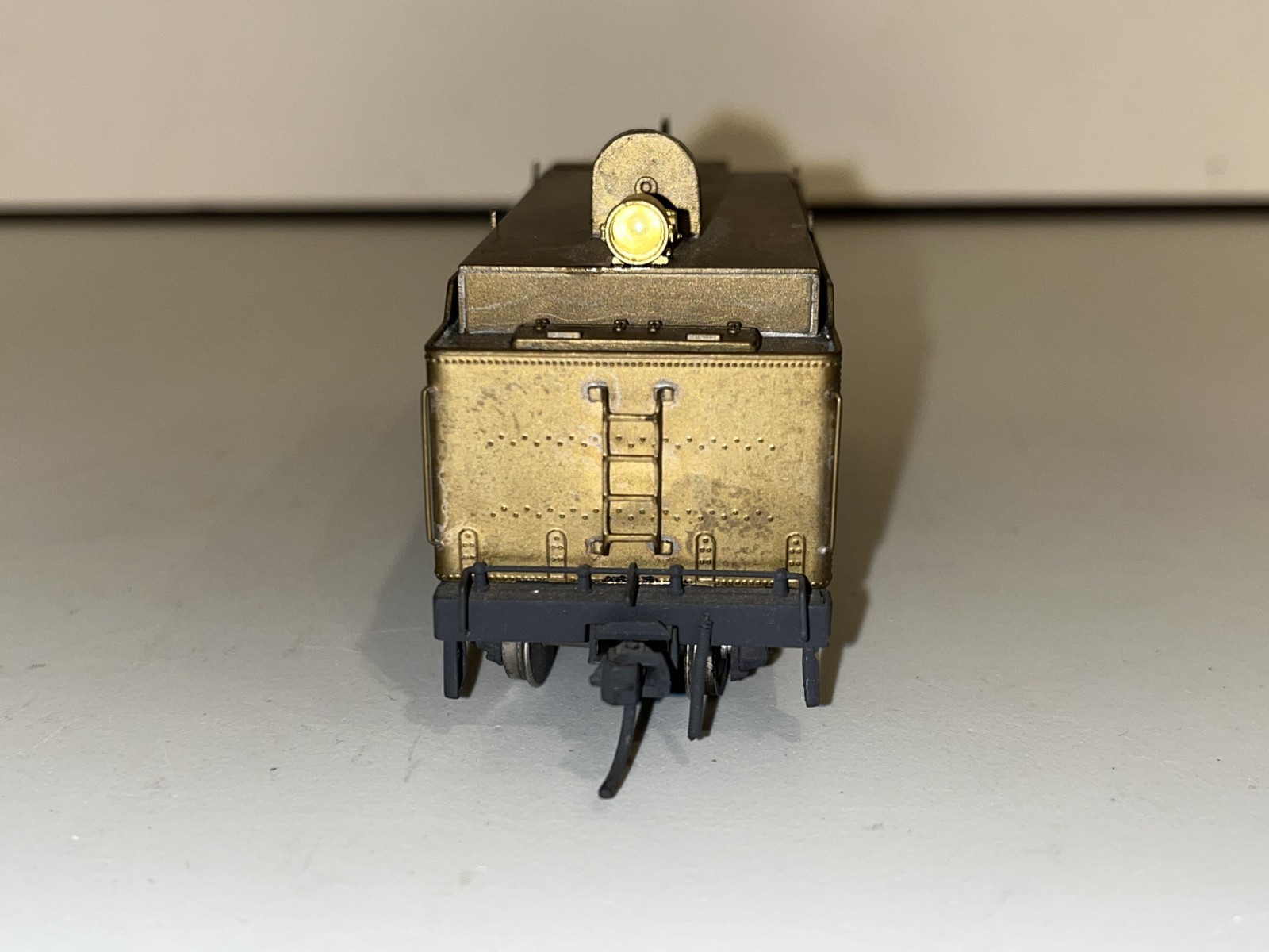 Hallmark Models HO Brass TENDER ONLY for ATSF Series 9000 2-10-2 Steam Engine