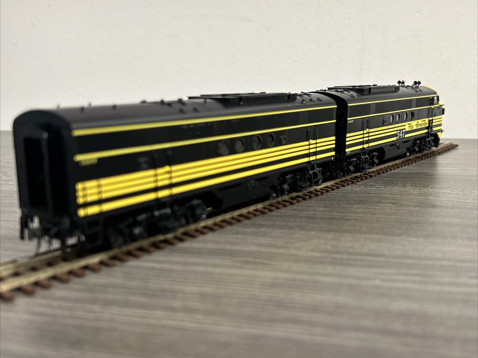 Division Point HO Brass EMC FT A/B Locomotives D&RGW #547 *Pre-Owned 1 of 30!