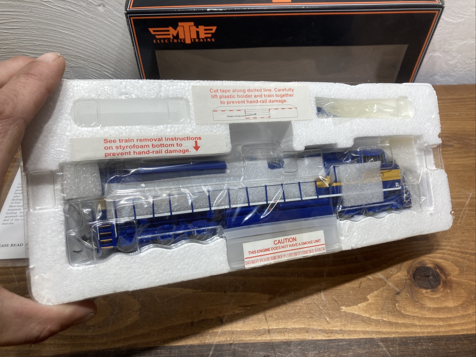 MTH HO Scale SD70M-2 Electro Motive Division Road#76 NEW Never Used DCC Ready