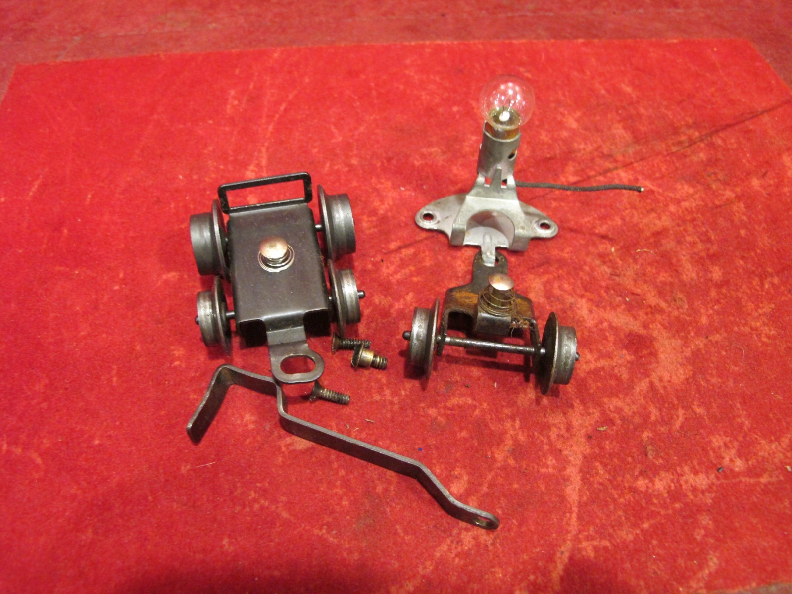 Lionel Postwar Pilot & Trailing Truck #2016, #2018, #2026, #2029, #2036, #2037,