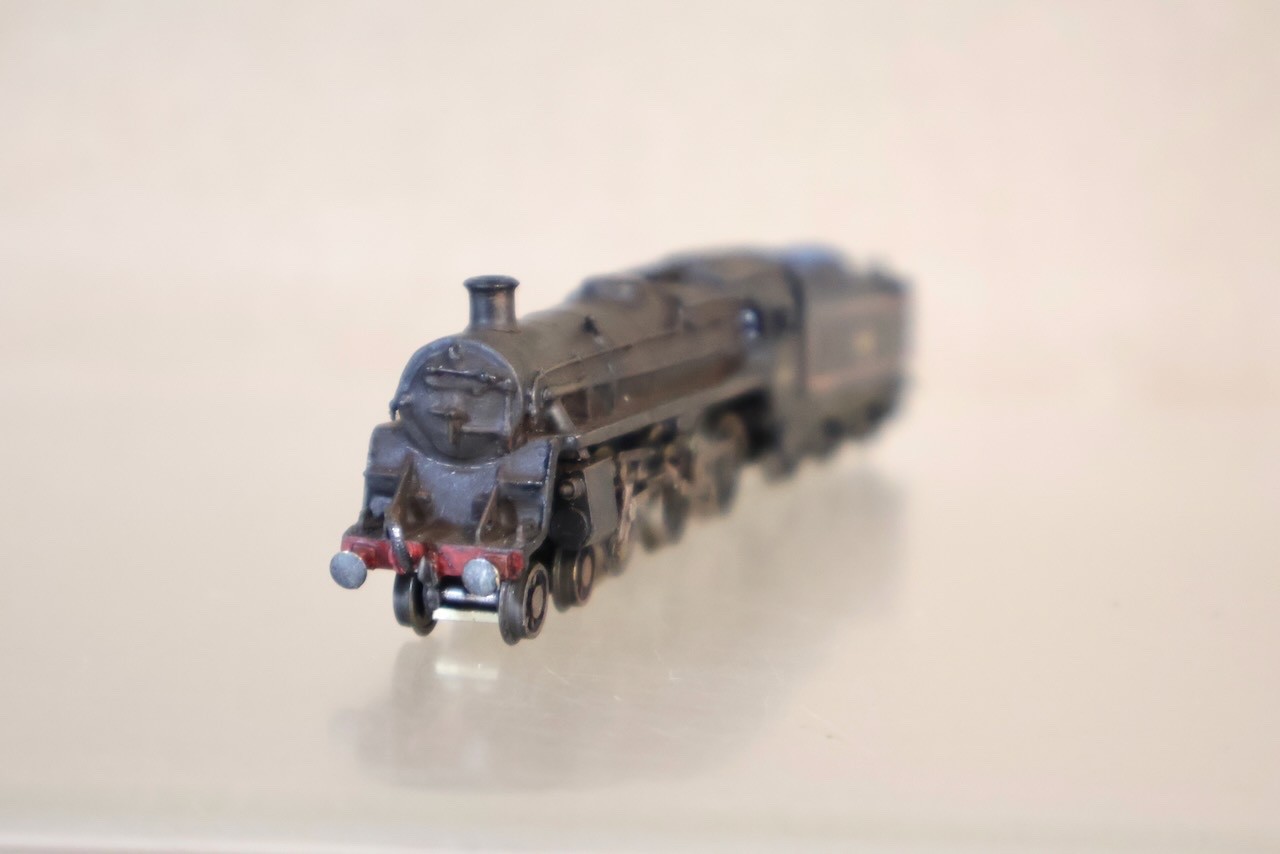 GRAHAM FARISH LANGLEY WEATHERED BR 4-6-0 STANDARD CLASS 4MT LOCO 75026 on
