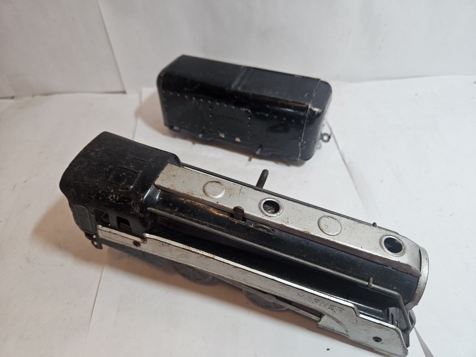 Hafner Pre-war O gauge 1010 Black & Silver Locomotive, Tender & Caboose (#4)