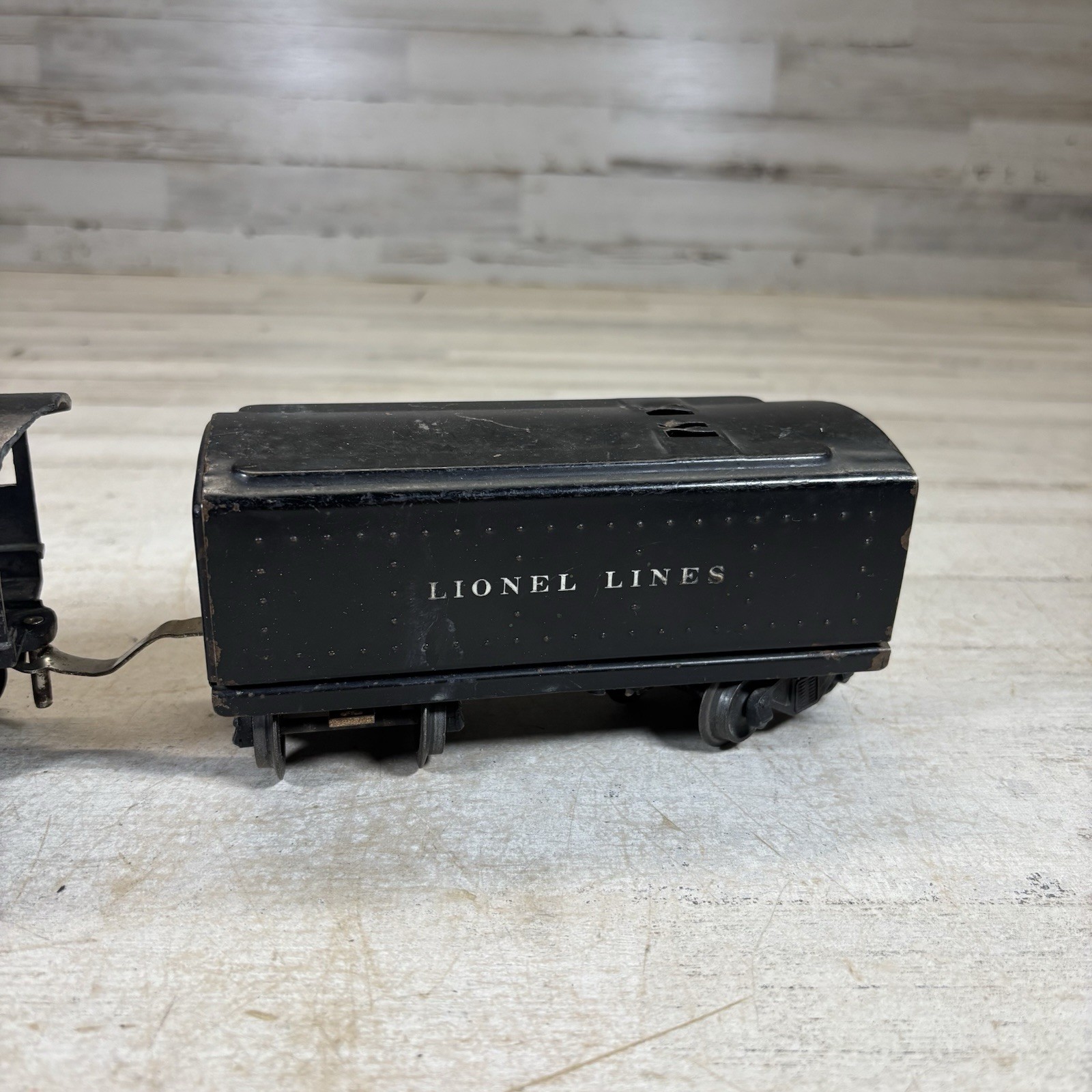 Lionel Postwar 1684 Steam Locomotive w/ 1689T Tender O27 O Gauge 3-Rail