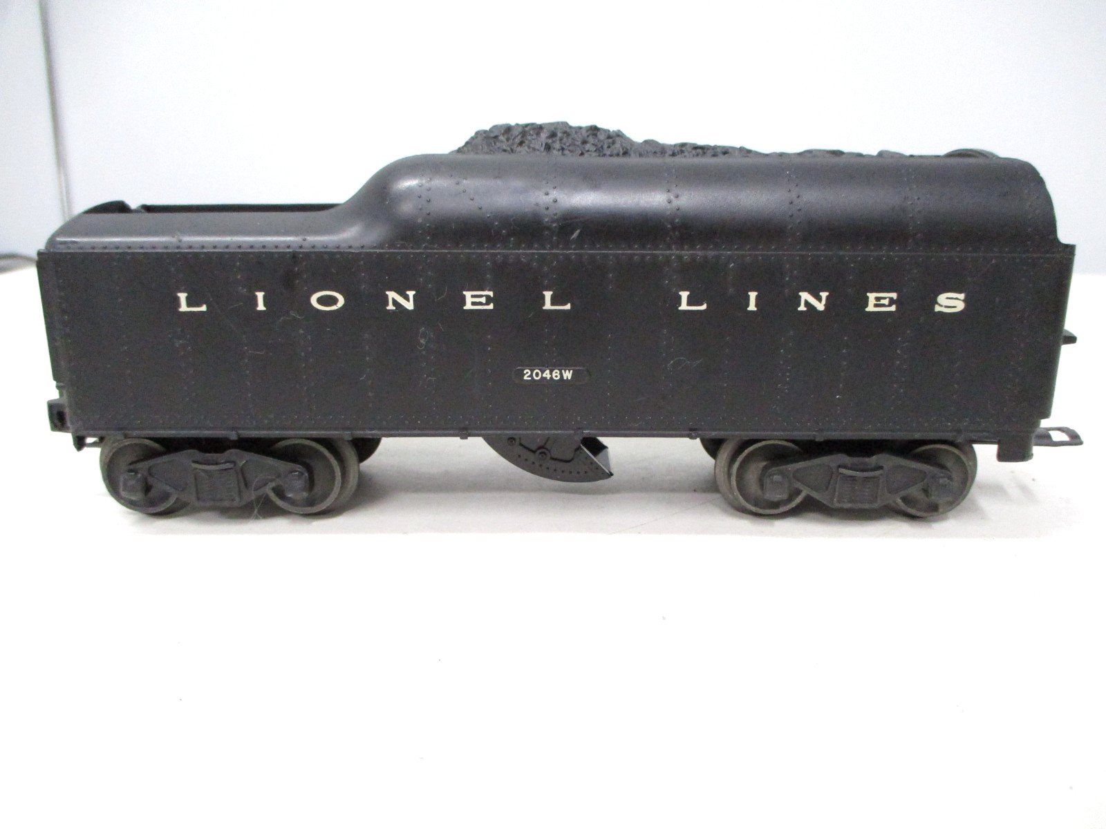 Lionel 2046W Whistle Tender Postwar O gauge X8415
