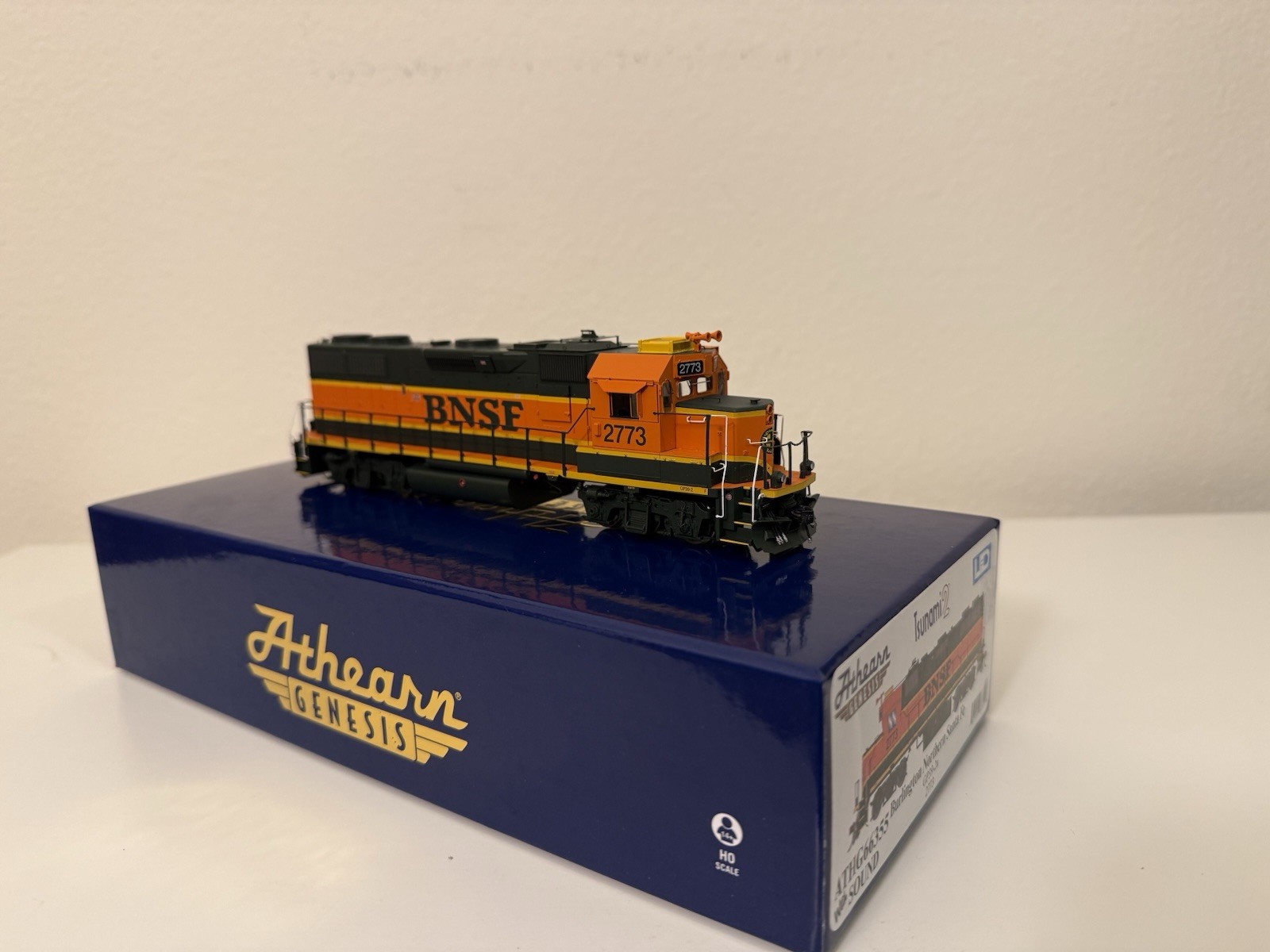 BNSF EMD GP39-2u #2773 DCC& Tsunami2 Sound HO Scale ATHG66355 Athearn Genesis