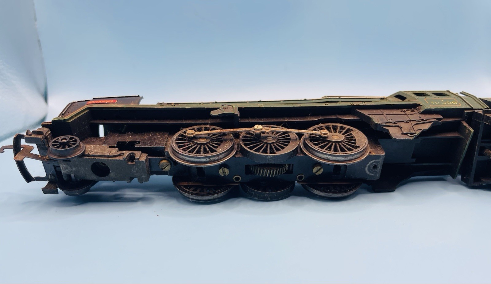 Tri-Ang OO R259 “Britannia” Class 7MT 4-6-2 Steam Locomotive – Parts Only