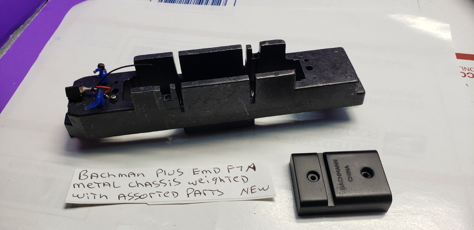 Bachmann Plus EMD F7A CHASSIS AND ACCESSORIES IN PHOTOS ONLY