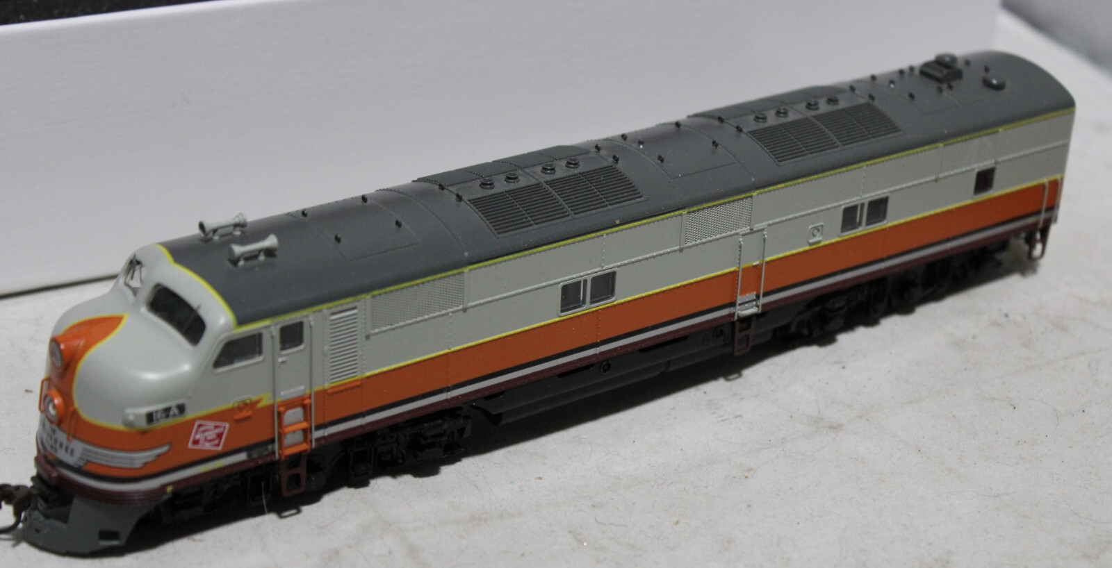HO BROADWAY LIMITED 609 EMD E7A MILWAUKEE ROAD # 16A DCC SOUND