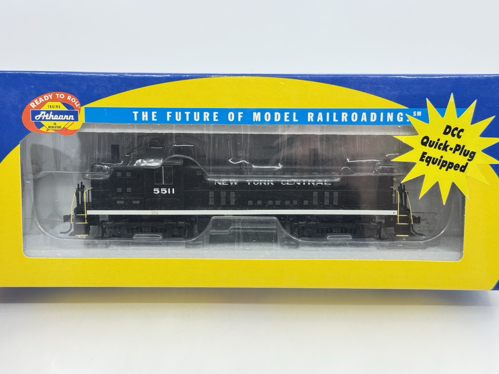 HO Athearn RTR 84079 New York Central Alco RS-3 Diesel Locomotive NYC #5504