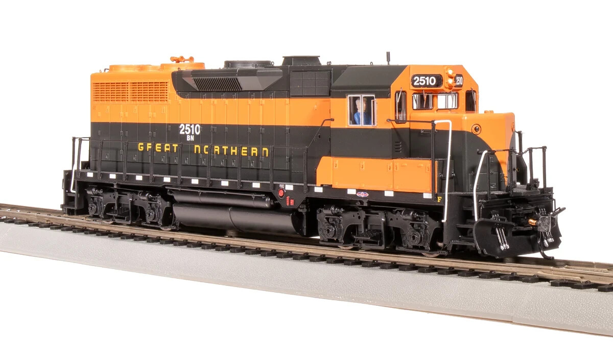 Broadway Limited HO Scale ~ GP35 Great Northern BN Patch #2522 ~ DC Version 8909
