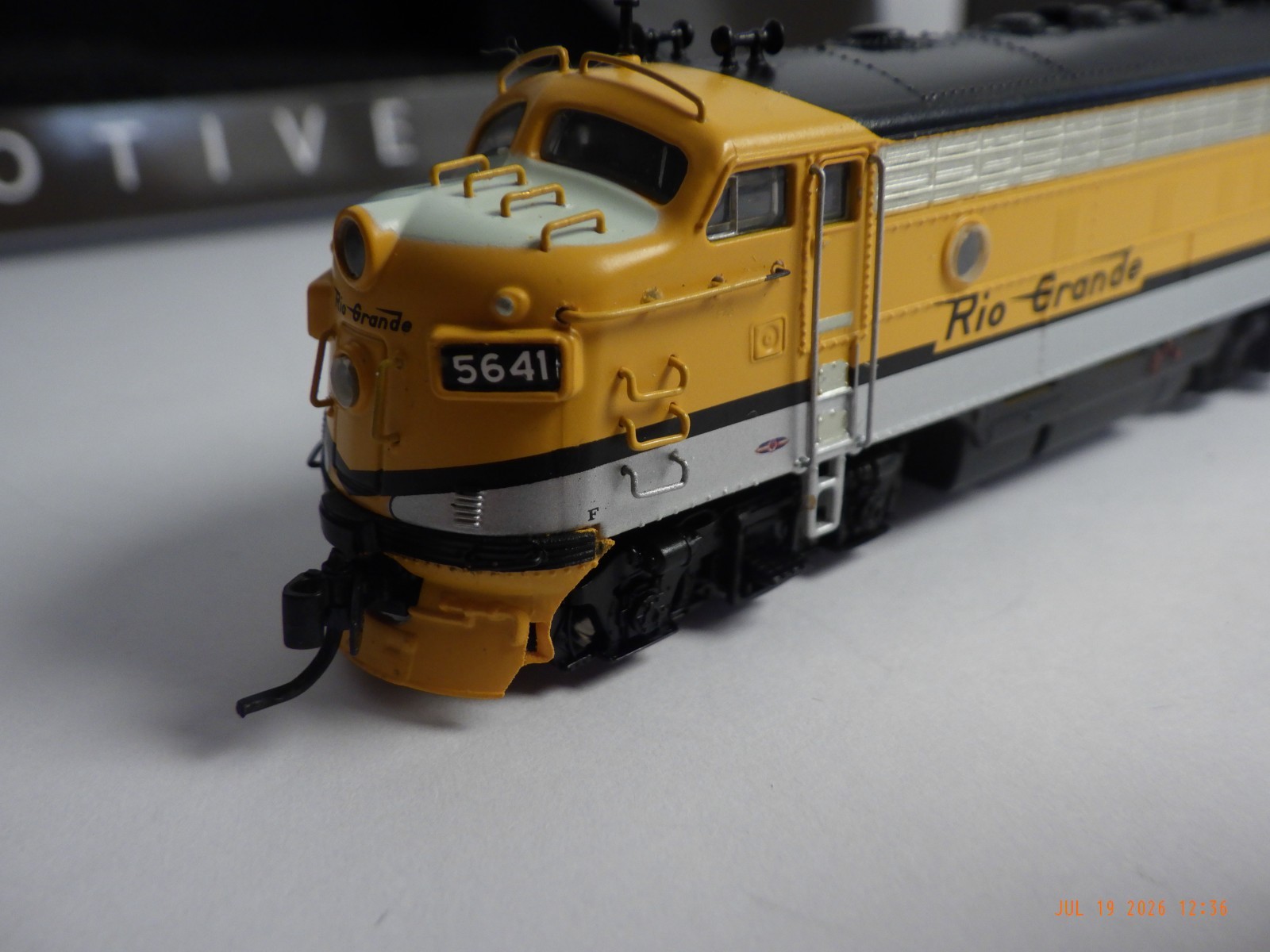 N Scale EMD F7 DRGW 5641/5642, A unit powered with sound,B unit unpowered
