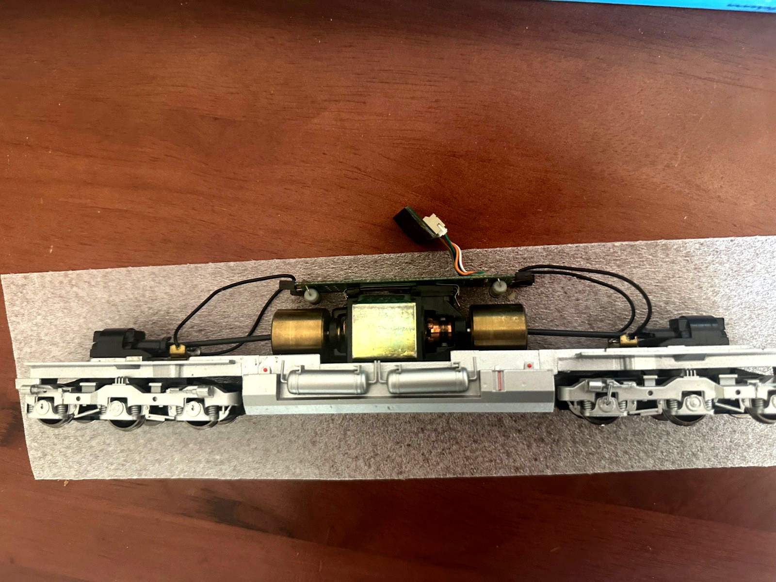 Athearn SANTA FE C44-9W #601 … DCC Ready – Super Blue Box Conversion