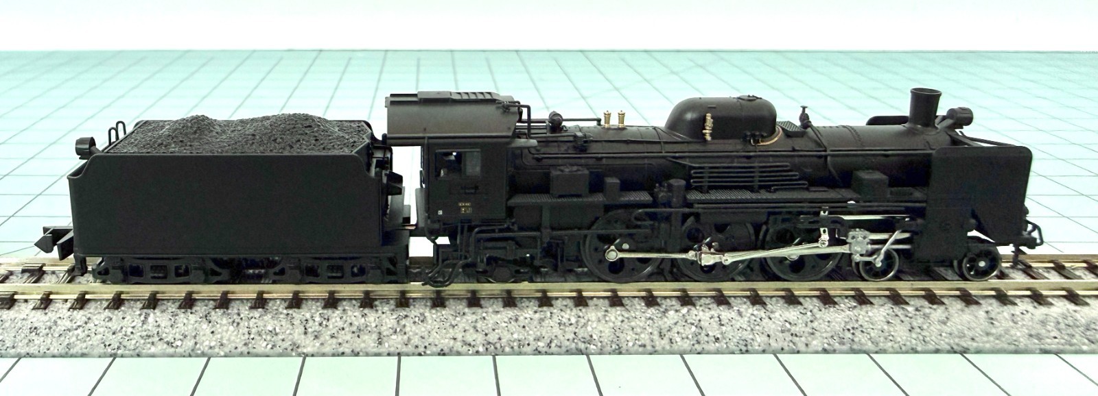 Kato 2024 JNR Steam Locomotive Type C57 1st Edition (N scale)
