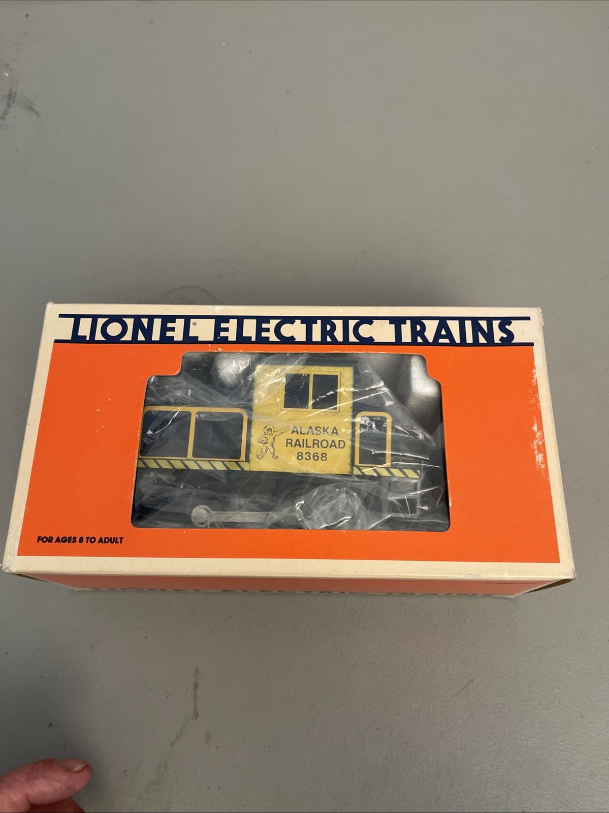NEW LIONEL Alaska Railroad Motorized Diesel Locomotive 6-8368