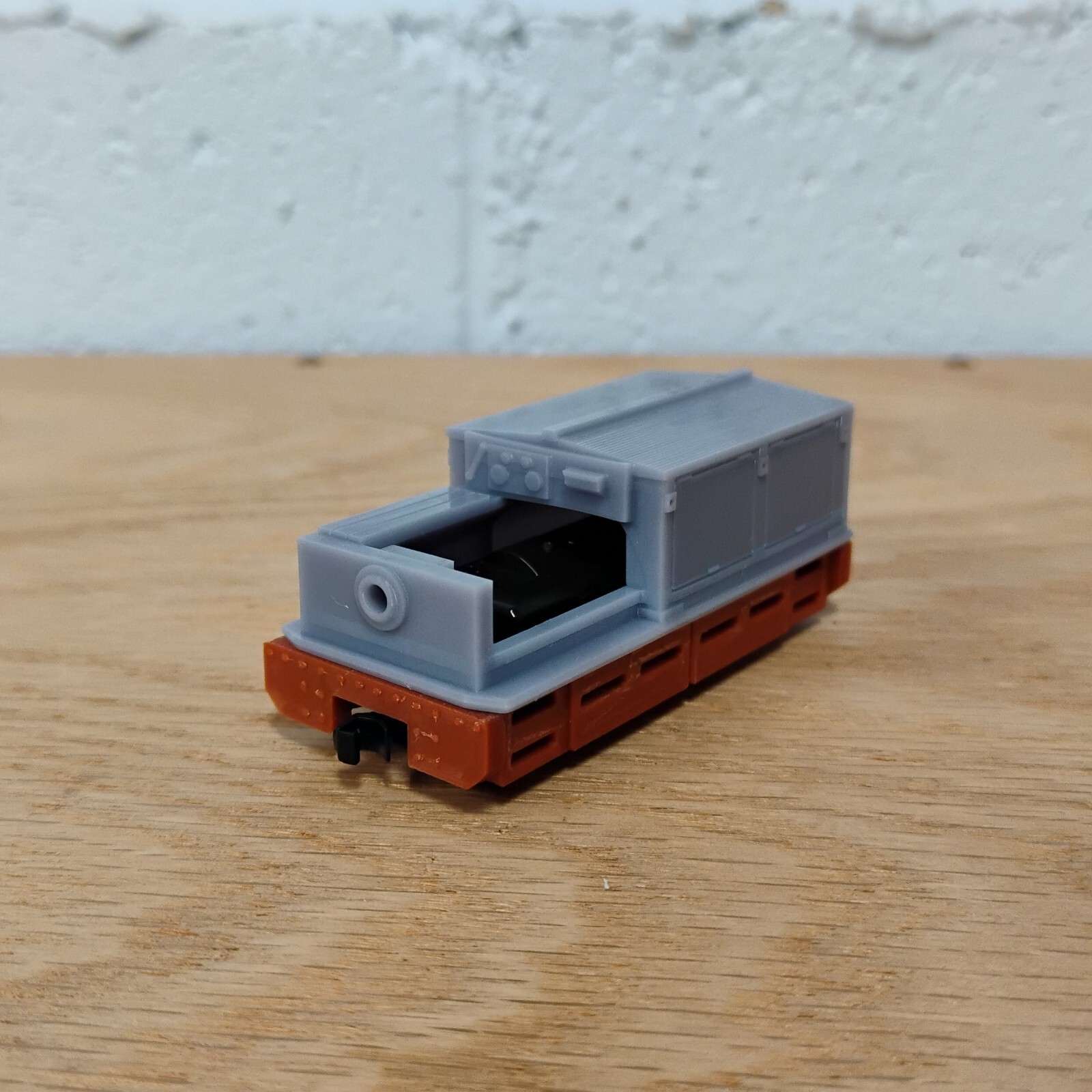 On18 BATTERY LOCO kit #1. For the Kato 11-109 chassis. RESIN 3D Print. NEW!
