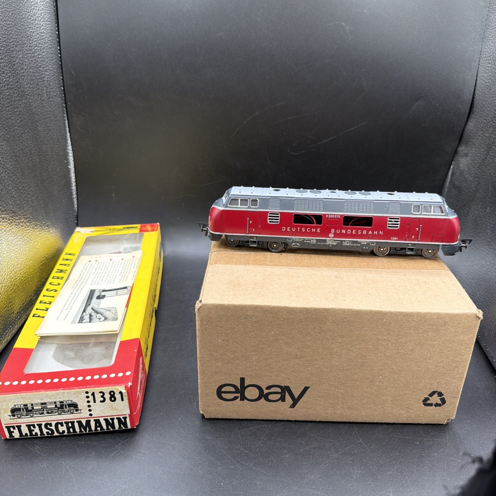 VTG Fleischmann HO Scale 1381 Diesel Locomotive W/ Box V200035 READ