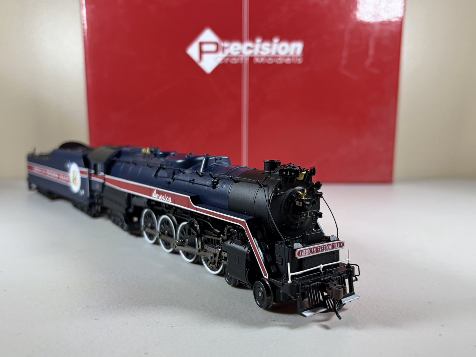 HO Precision Scale Models DCC Sound Reading American Freedom T1 4-8-4 #1 New