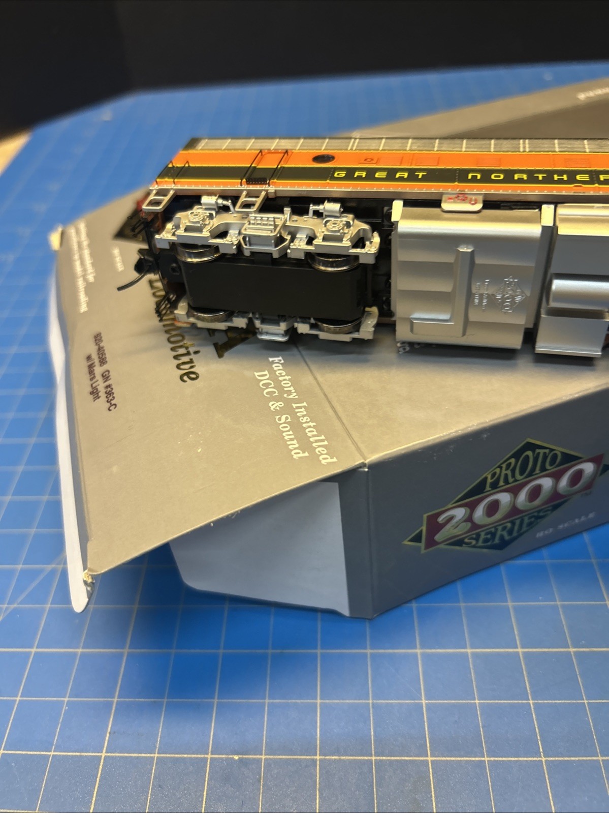 HO Walthers 920-40588 Great Northern F7A Diesel Locomotive GN #363C DCC SOUND