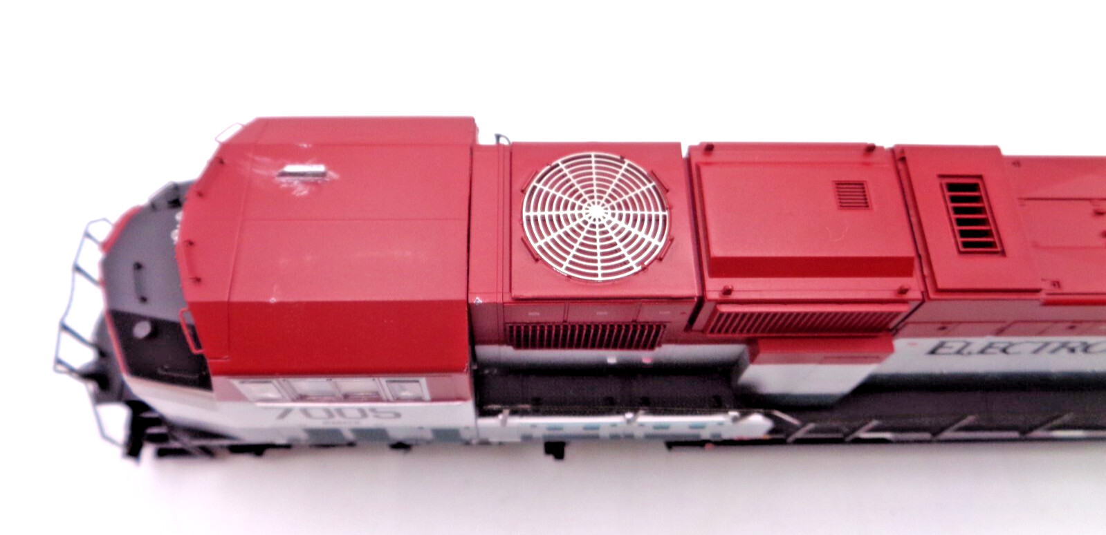 Athearn Genesis Electro-Motive SD70M EMD Leasing #2 G6181 Diesel Locomotive