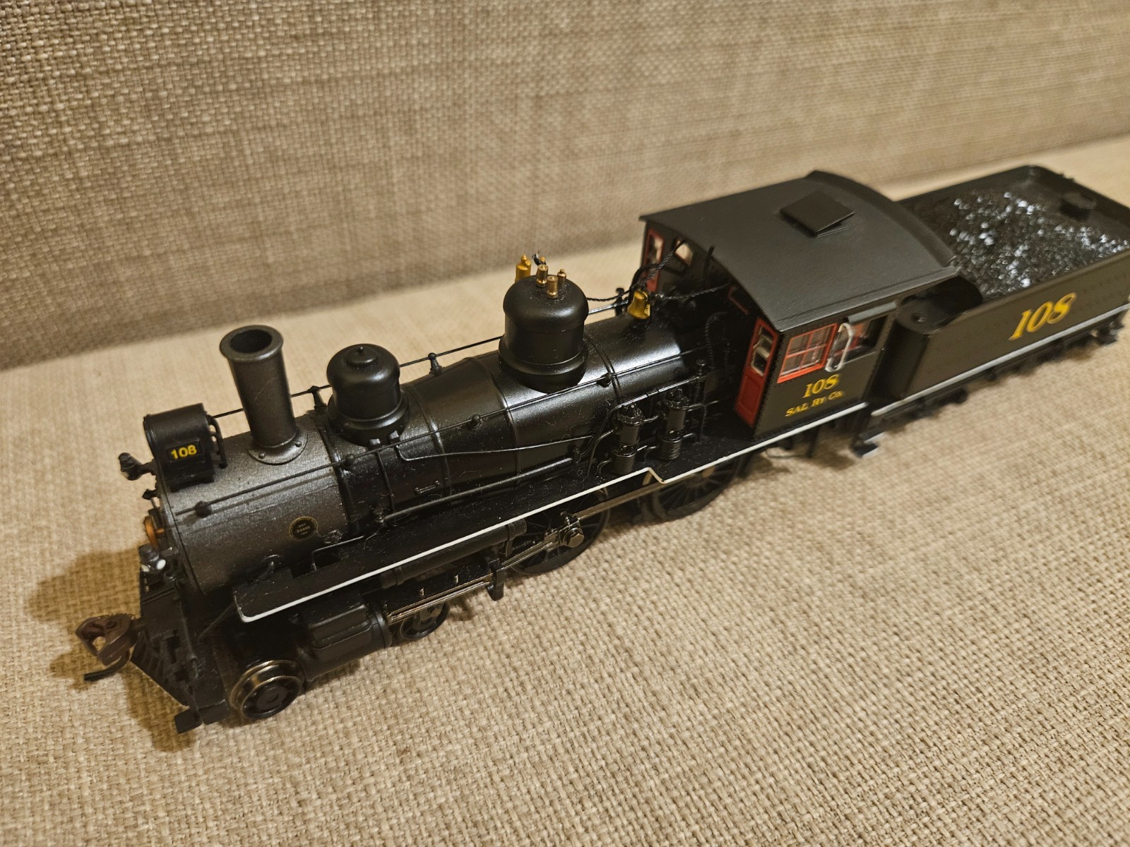Bachmann Spectrum HO 4-4-0 Seaboard Baldwin Modern Steam Locomotive – With DCC