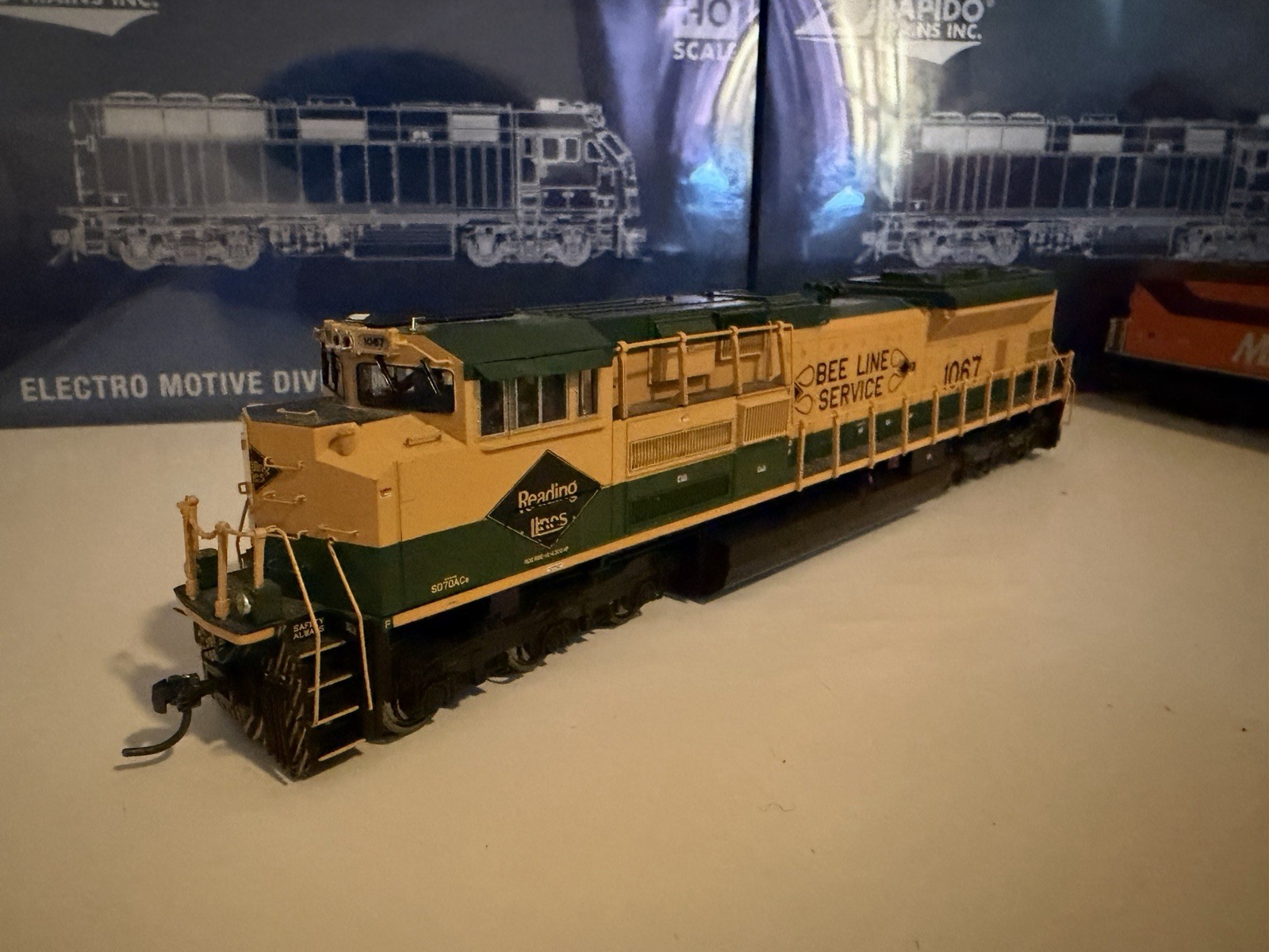 HO-Scale MTH Norfolk Southern EMD SD70ACE #1067 (Reading) DCC & Sound