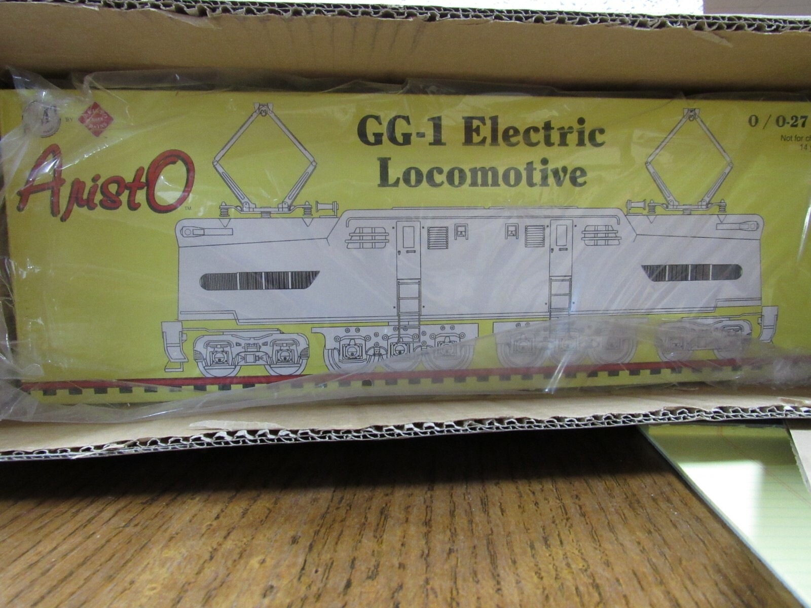 RMT ARISTO GG-1 ELECTRIC LOCOMOTIVE AMERICAN RR 4902 W / HORN SOUND RMT90215-4