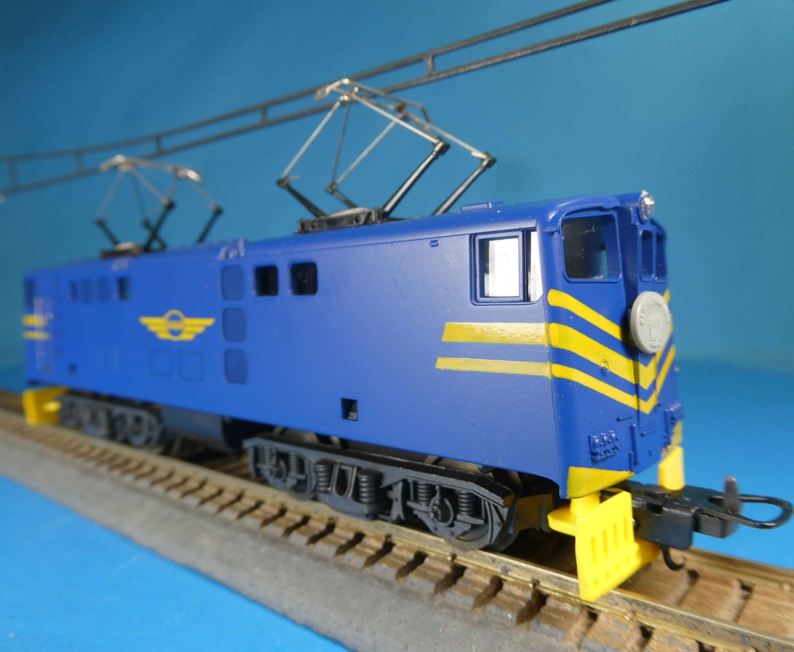 LIMA HO 209650 SOUTH AFRICAN RAILWAYS 5E E444 BLUE TRAIN DUMMY ELECTRIC OB-1980