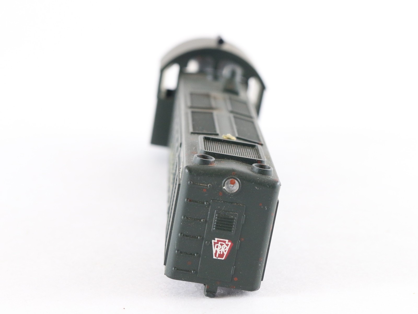 AHM HO Pennsylvania PRR 5850 Green ALCO 1000 Diesel Locomotive SHELL ONLY