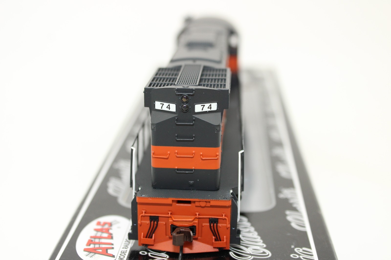 Atlas Classic HO Springfield Terminal Guilford C424 Locomotive #74 DCC Ready LED