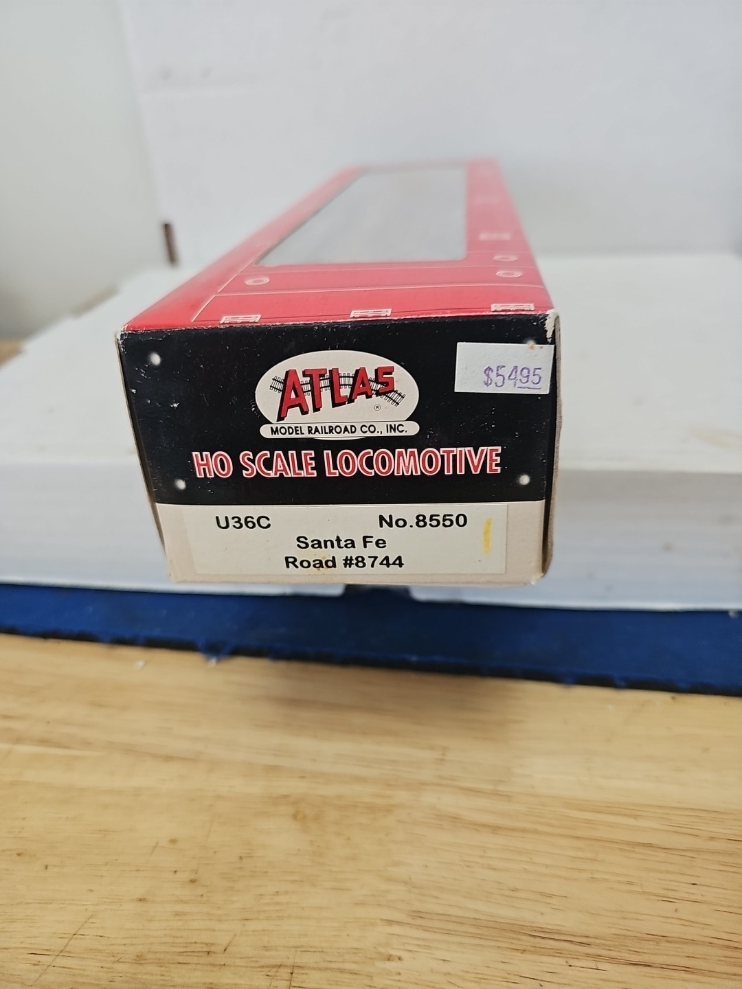 Atlas HO 8550 Santa Fe Kodachrome U36C Road #8744 ,New. DCC Ready