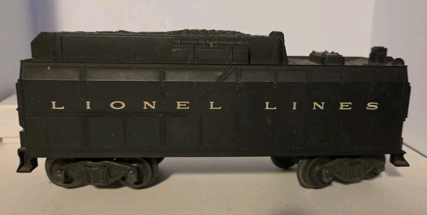 Lionel Post War 6026W Whistling Tender (STUNNING)