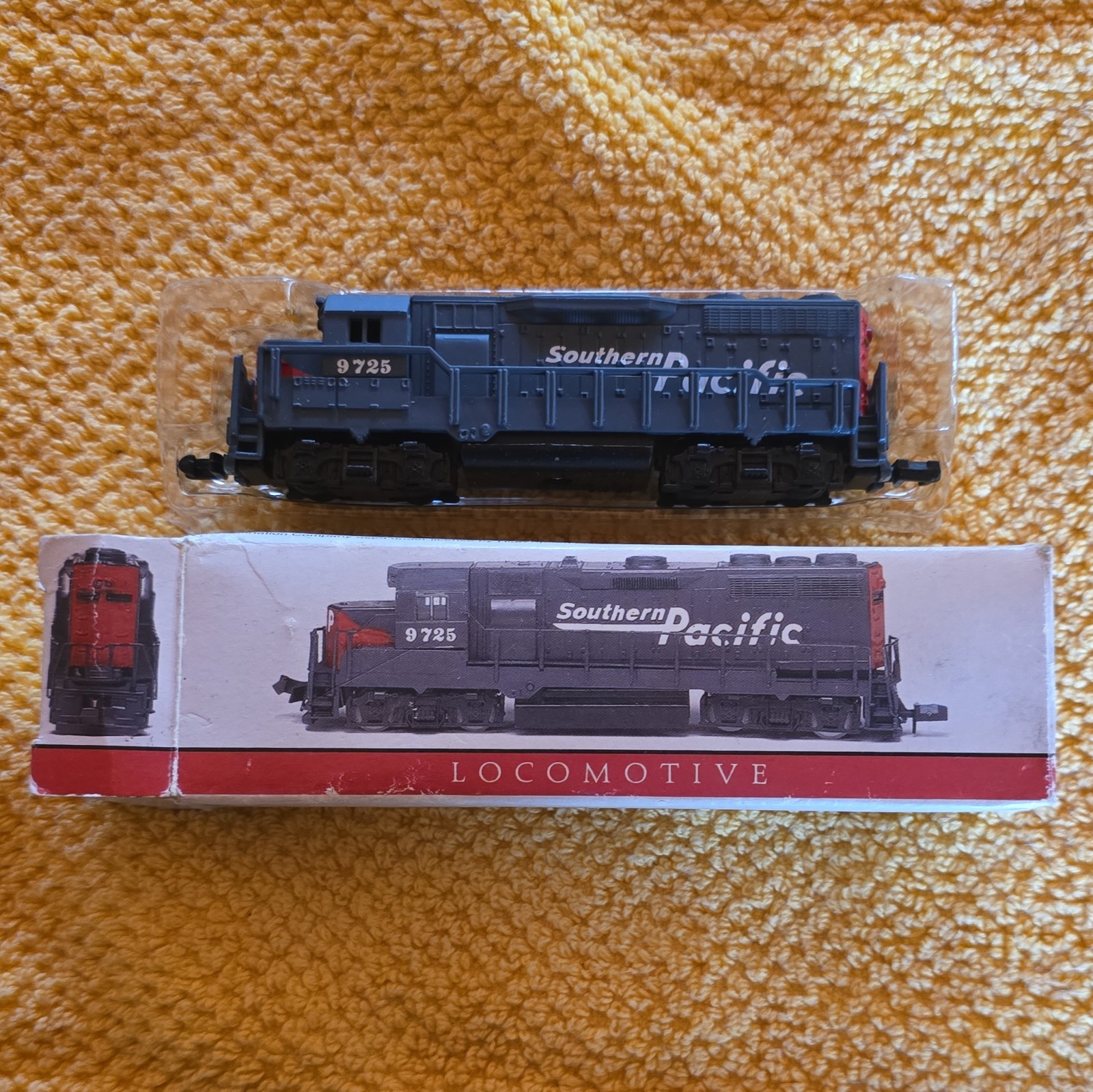 SOUTHERN PACIFIC 9725 N Train Locomotive w/Box No 418 High Speed Metal Products