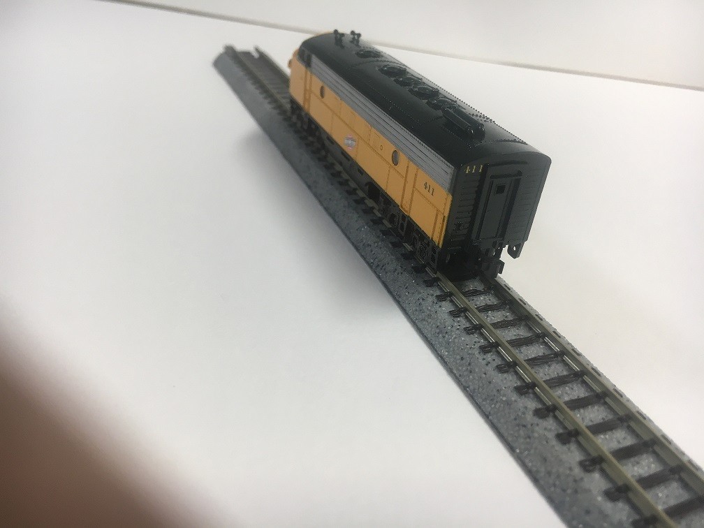 N scale kato F7A C&NW 411 custom painted