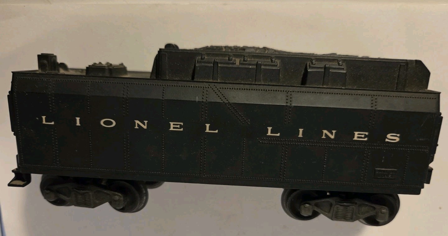 Lionel Post War 6026W Whistling Tender (STUNNING)