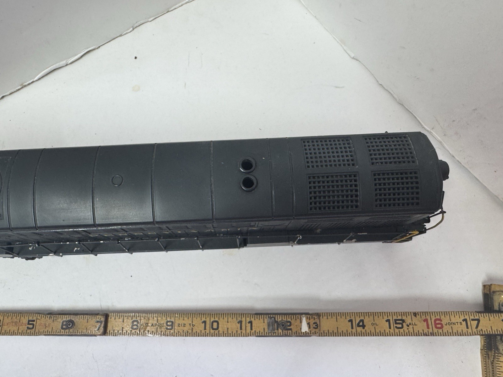 K-Line K2480-8701CC 1/48 PRR FM Trainmaster Diesel Locomotive TMCC