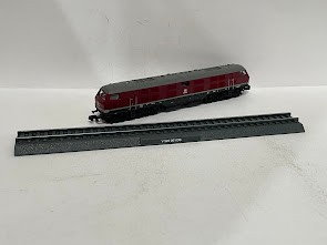 V 320 001 DB Deutsche Bundesbahn Train Railroad locomotive scale N 1:160