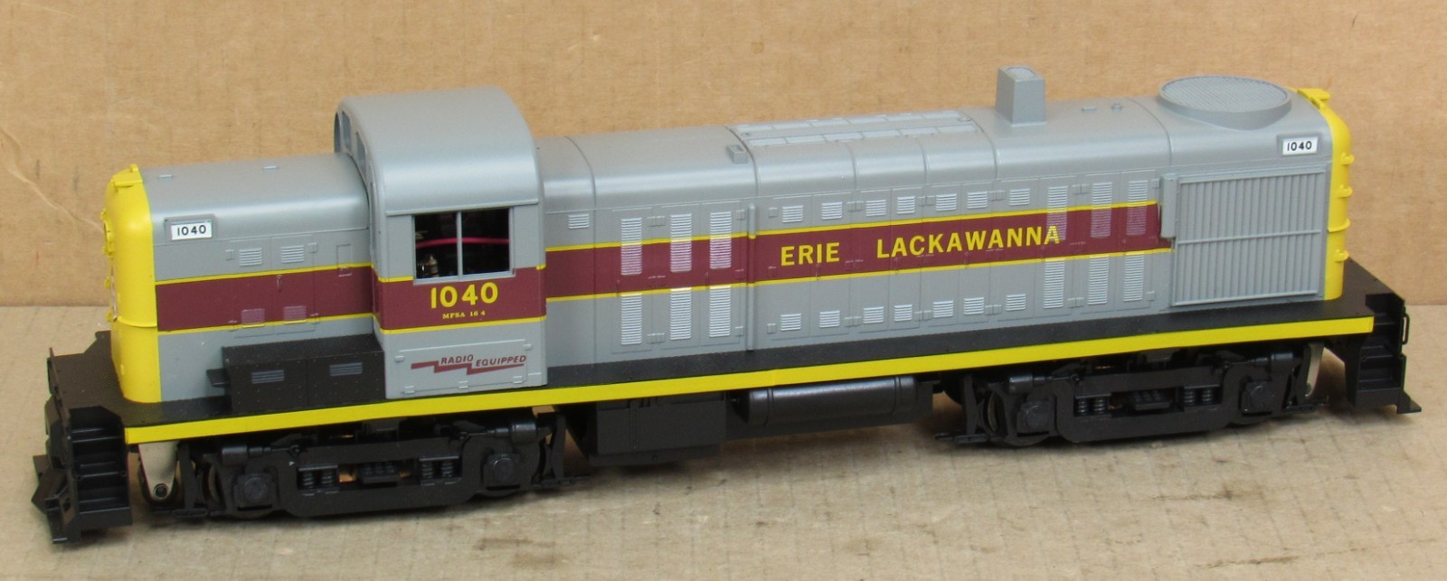 Weaver/P&D Hobby Shop 4055 Erie Lackawanna RS-3 Diesel Engine #1040 O-Gauge *