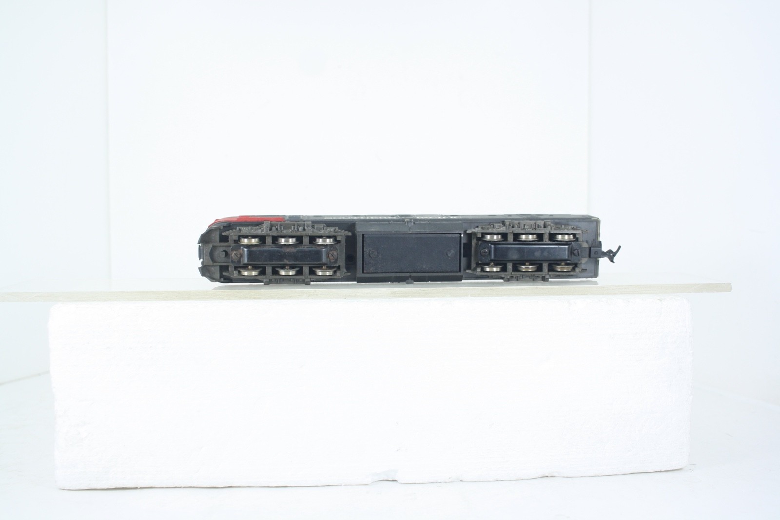 HO Scale Rivarossi Southern Pacific Krauss Maffei Locomotive Runs Well