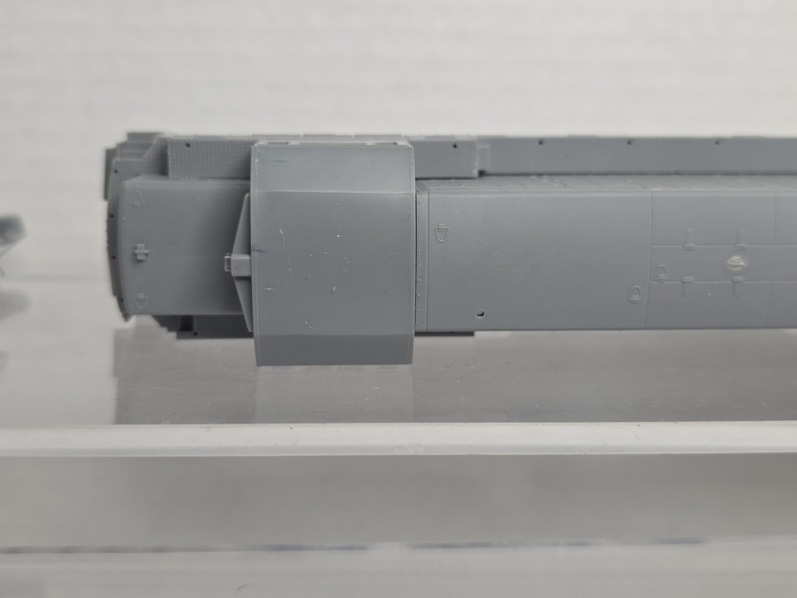 Stewart HO Scale 7000 Undecorated GE U25B Diesel Loco NOS Needs Motor Mounts (C)