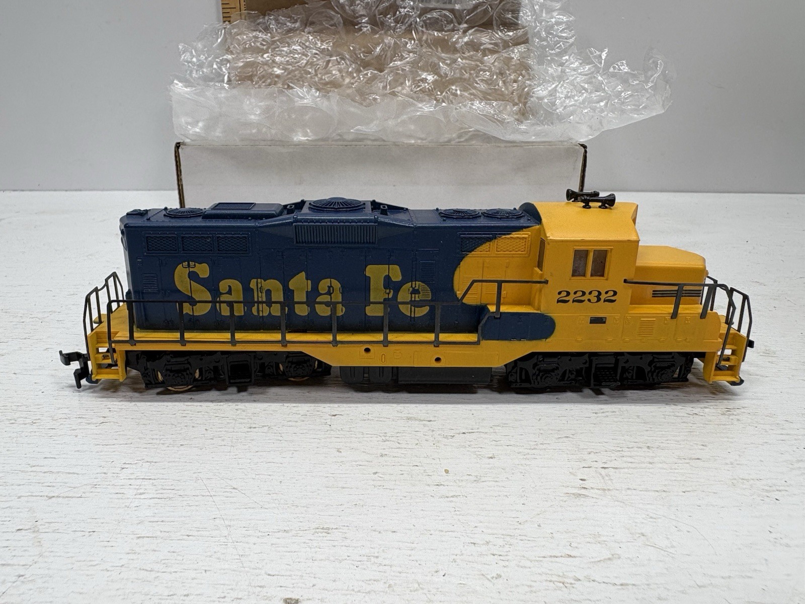 Vintage Cox Santa Fe 2232 Diesel Locomotive HO Scale Model Train