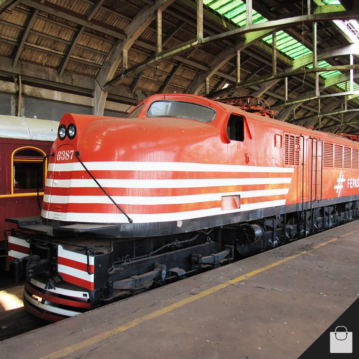 Frateschi Electric Locomotive V8 Fepasa Phase II 3052 HO Miniature Train Brazil