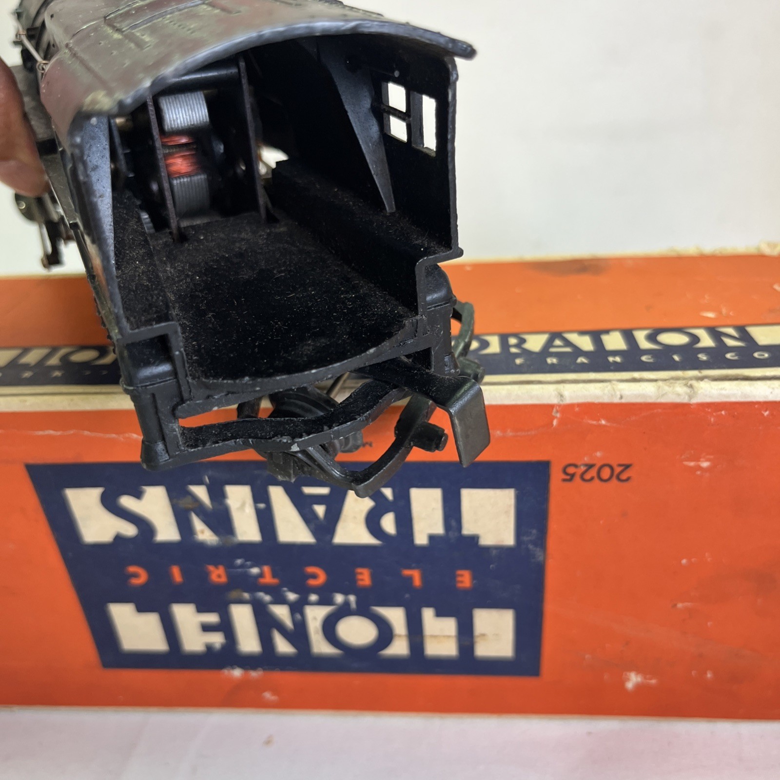 Lionel 2025 Post War 2-6-4 Steam Engine Loco Rough Original Box And Insert