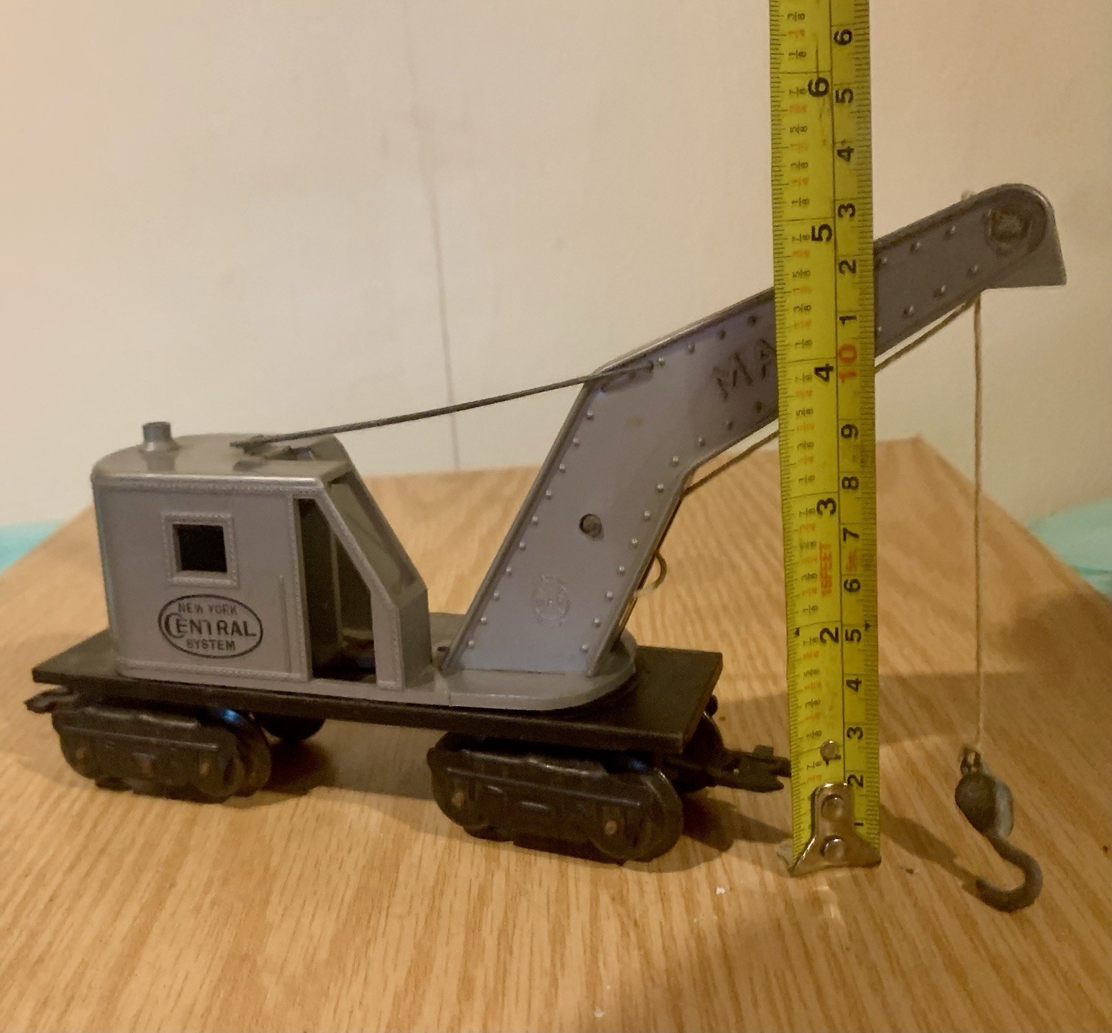 Pre 1942 Rare Marx Electric Locomotive Train Engine #897 and MarxCrane 2Car Lot