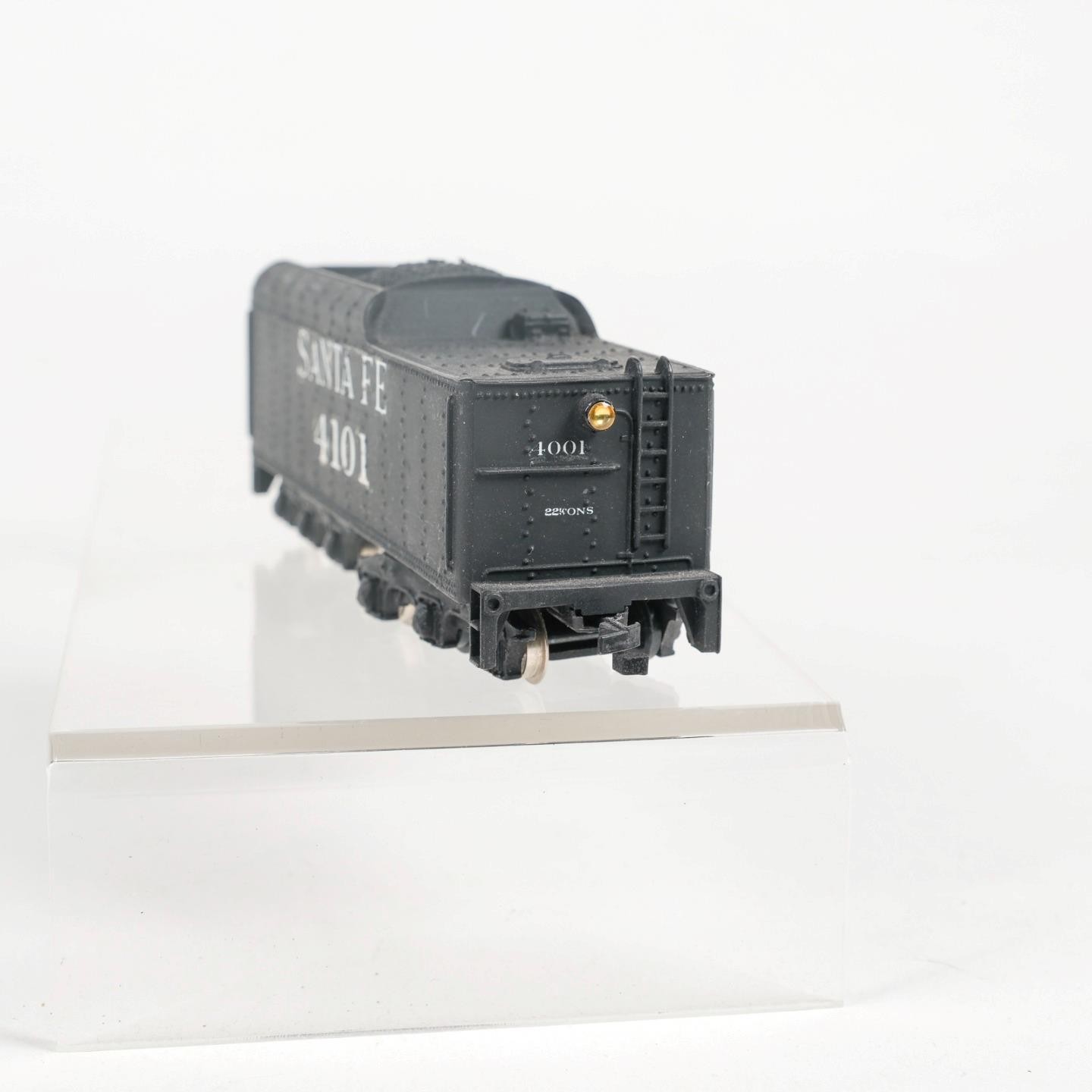 HO Scale Santa Fe Railroad ATSF #4101 Steam Locomotive Tender