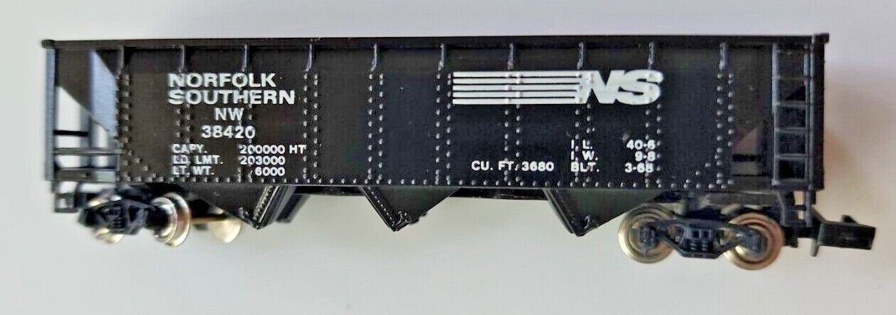 Con-Cor Norfolk Southern 3-Bay Hopper Car N Scale 1652 U U105-31