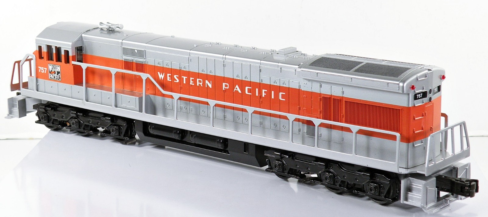 Williams U33-27 Western Pacific WP U33C Diesel w/True Blast II Horn