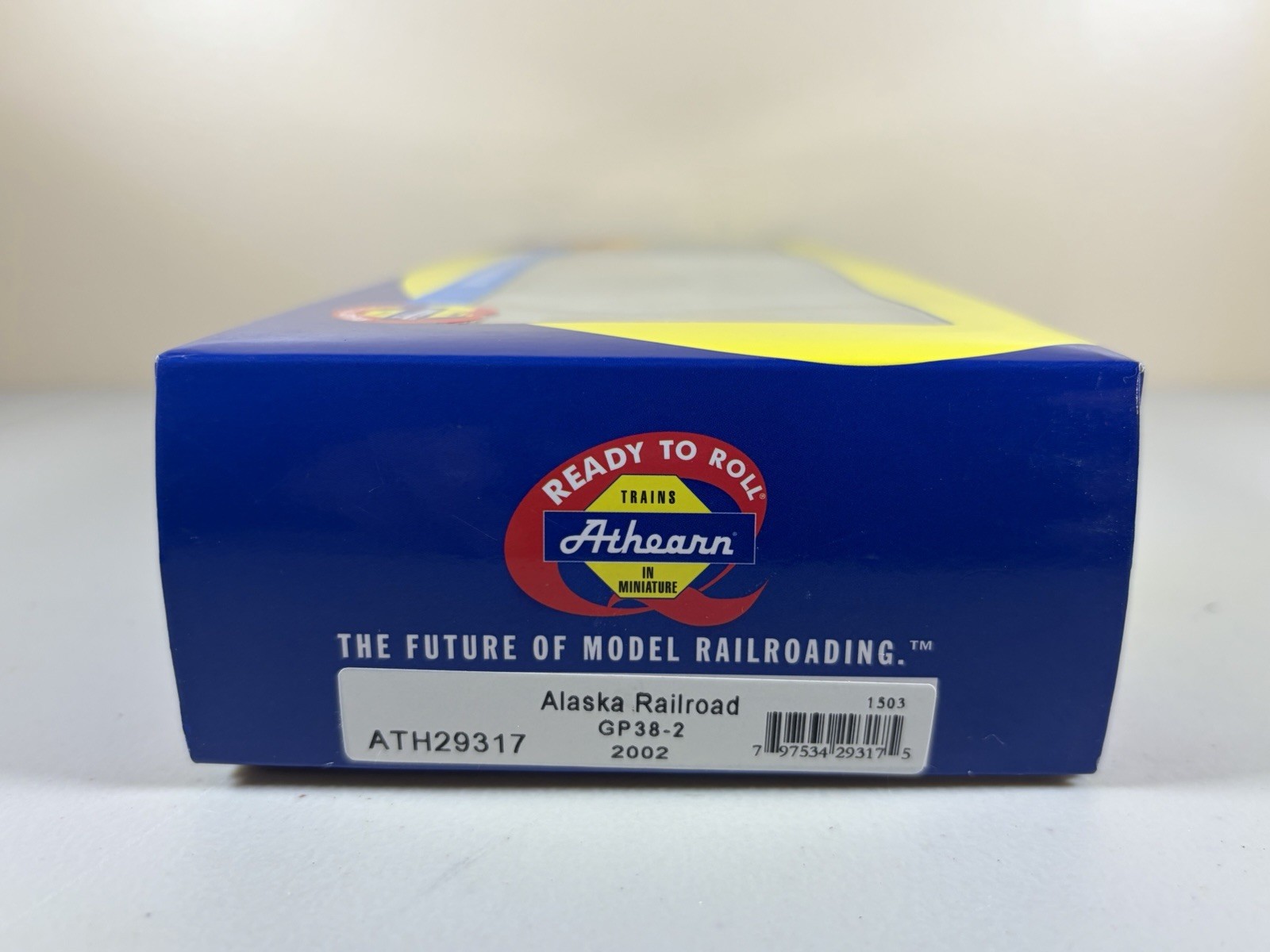 HO Athearn RTR DCC Ready Alaska Railroad GP38-2 #2002 Brand New