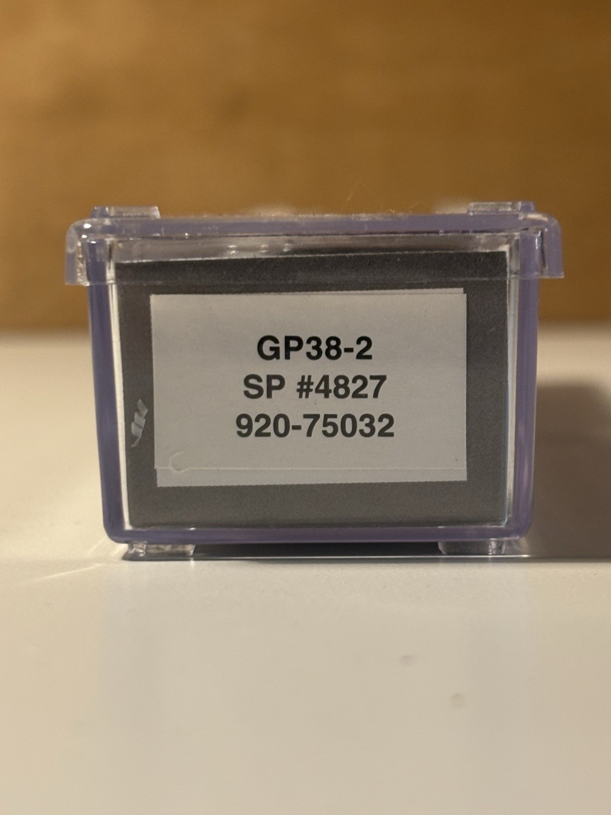 Walthers Proto N GP38-2 Southern Pacific SP 4827 Diesel Locomotive 920-75032 NIB